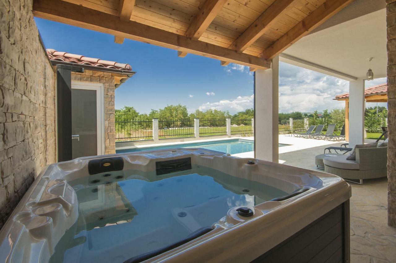 Villa Vespera Rosini Екстериор снимка