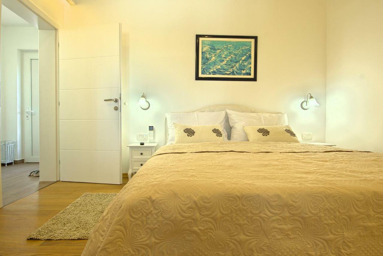 Villa Vespera Rosini Екстериор снимка