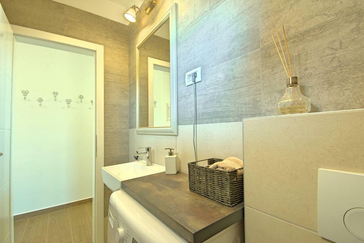 Villa Vespera Rosini Екстериор снимка
