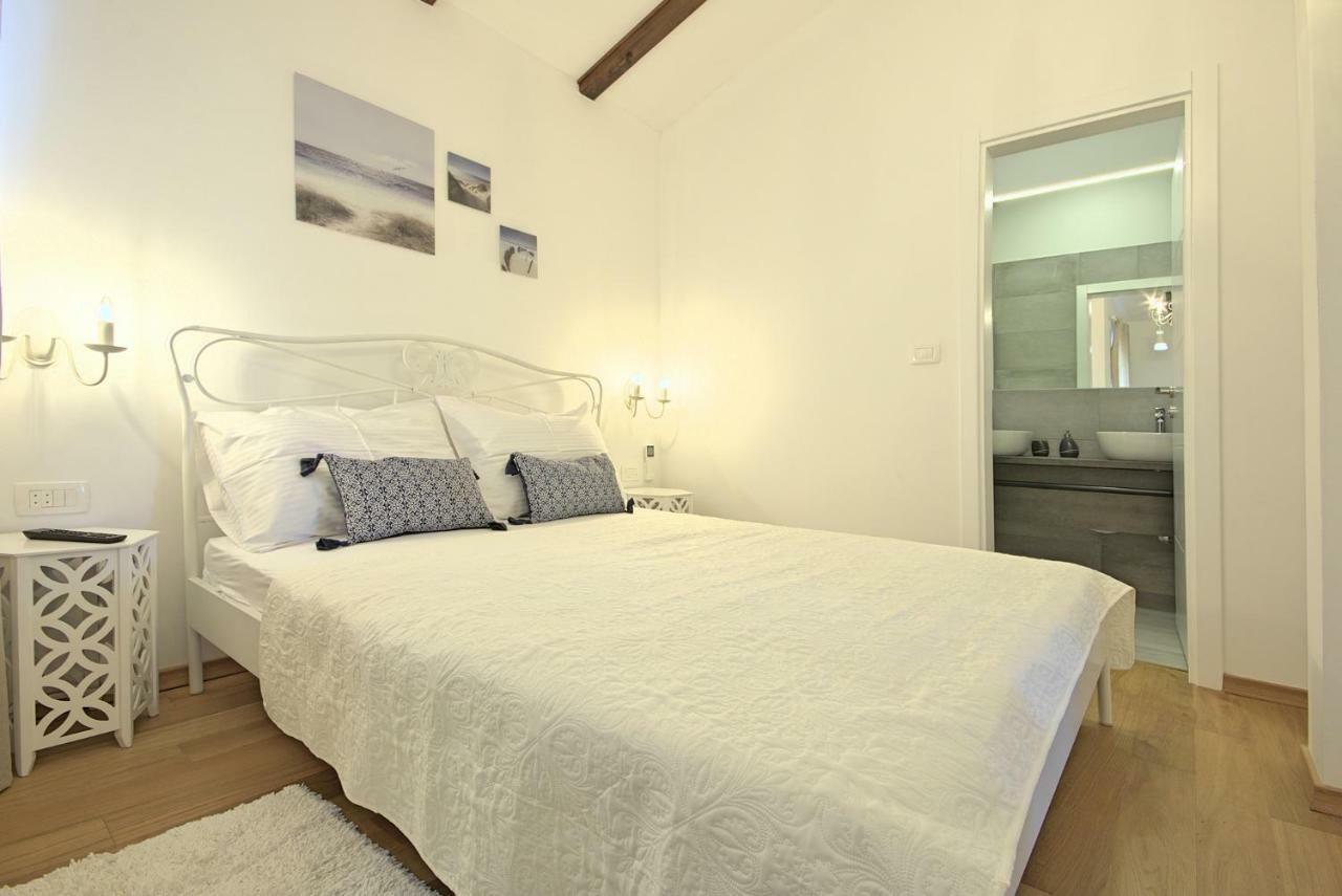 Villa Vespera Rosini Екстериор снимка